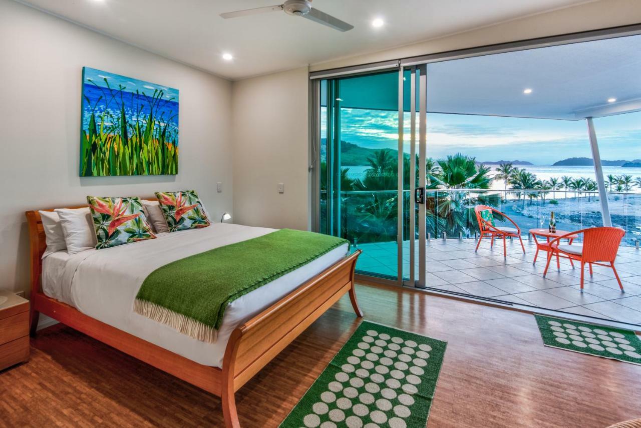 Pavillions Penthouse 25 - Luxury Waterfront Apartment With Private Roof Top Pool And Buggy Hamilton Island Dış mekan fotoğraf