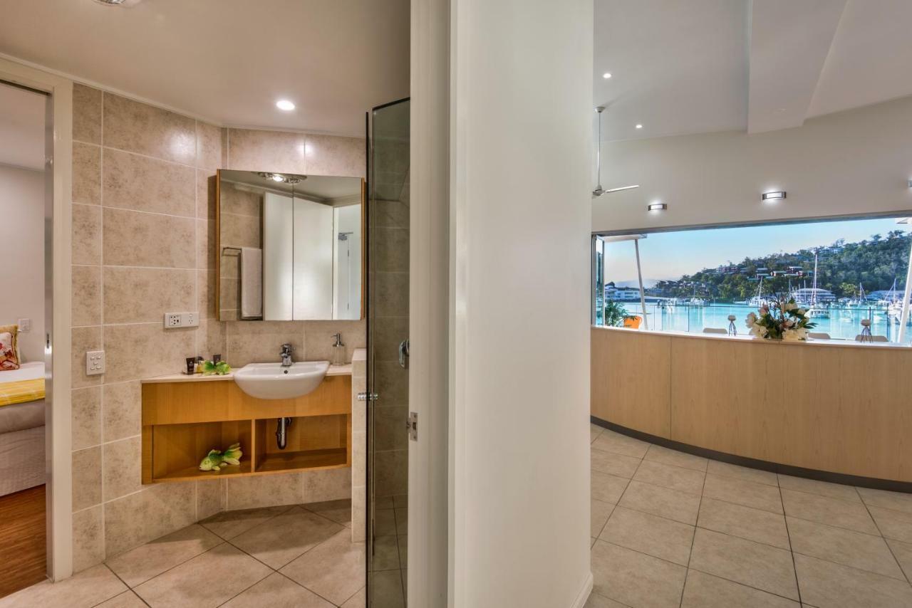 Pavillions Penthouse 25 - Luxury Waterfront Apartment With Private Roof Top Pool And Buggy Hamilton Island Dış mekan fotoğraf
