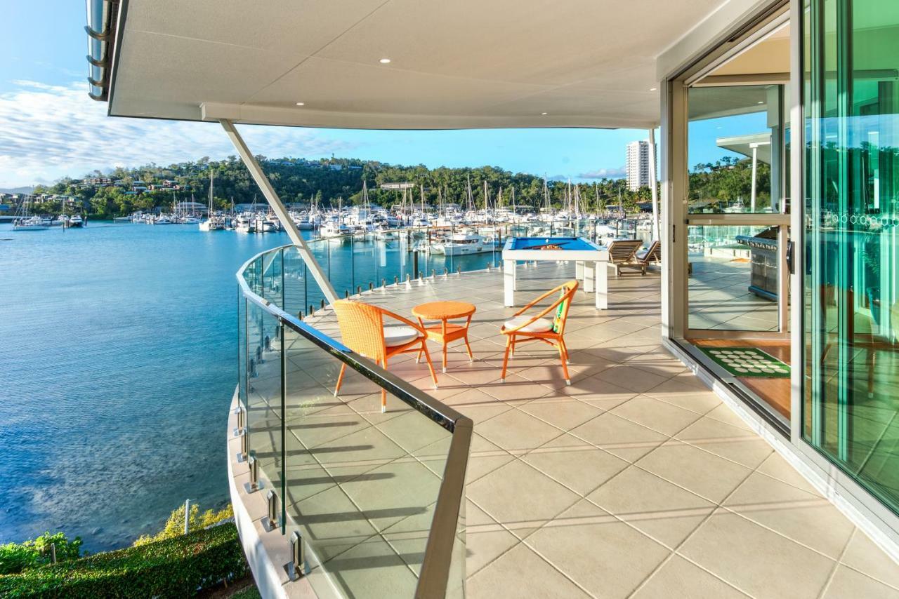 Pavillions Penthouse 25 - Luxury Waterfront Apartment With Private Roof Top Pool And Buggy Hamilton Island Dış mekan fotoğraf